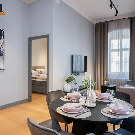 Belhome Lutsu Apartment In Old Town 塔尔图 外观 照片