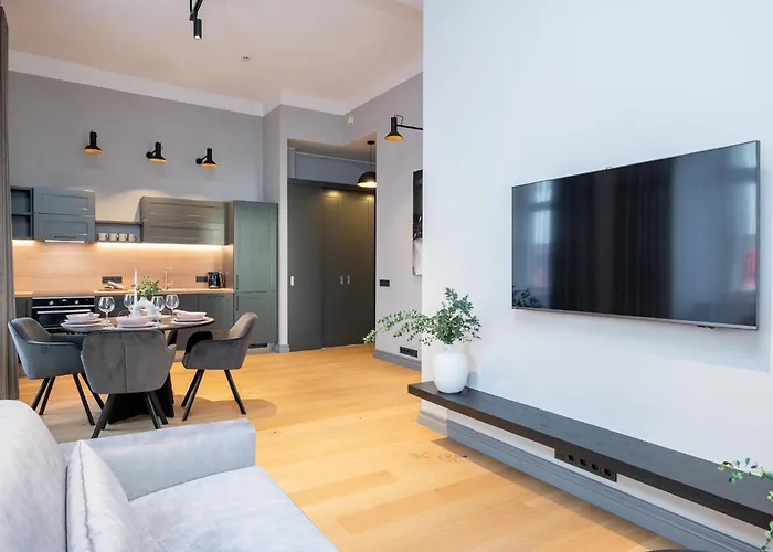 Belhome Lutsu Apartment In Old Town